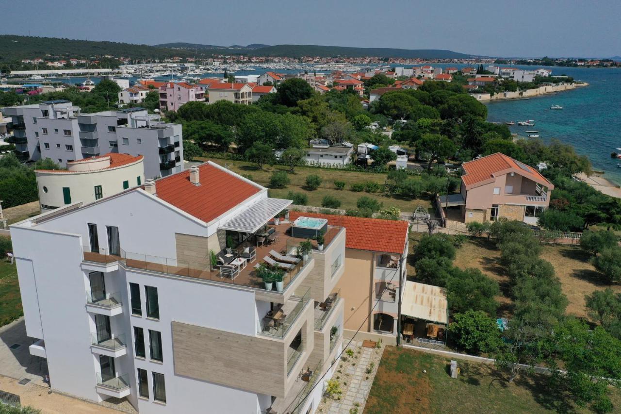 Dʻart Villa Бибине Екстериор снимка