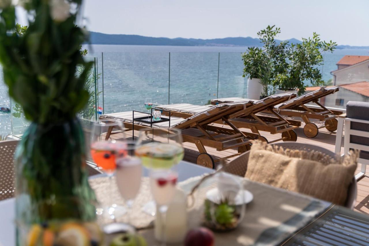 Dʻart Villa Бибине Екстериор снимка