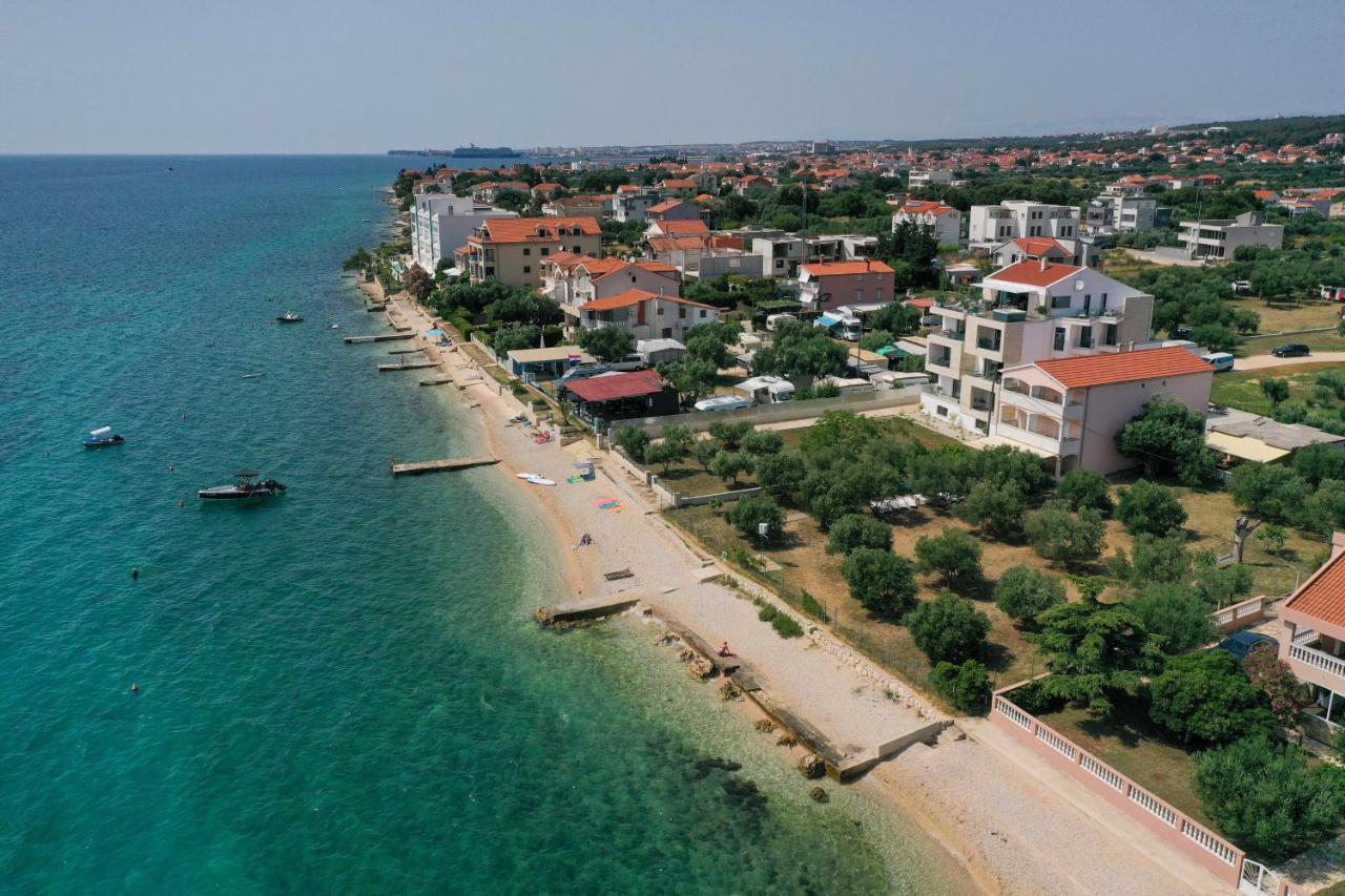 Dʻart Villa Бибине Екстериор снимка