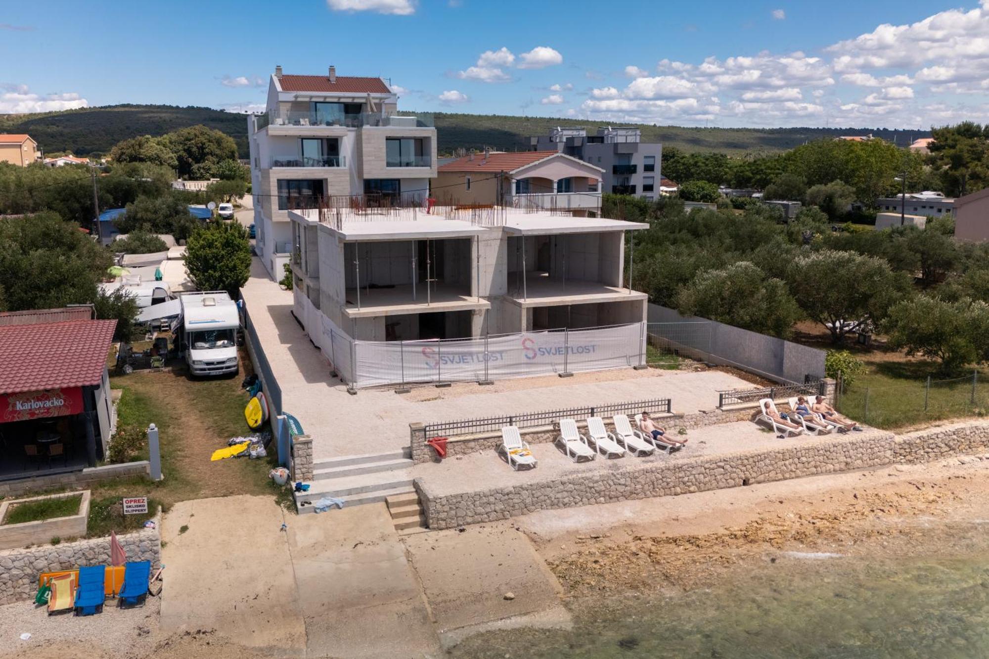 Dʻart Villa Бибине Екстериор снимка